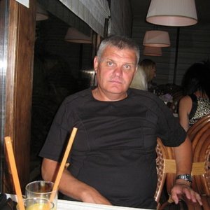 Валерий , 65 лет